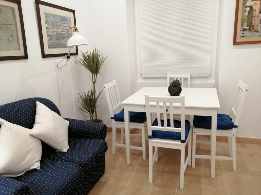 Casa Da Praia Da Poca - Apartamento Tulipa Estoril Bagian luar foto