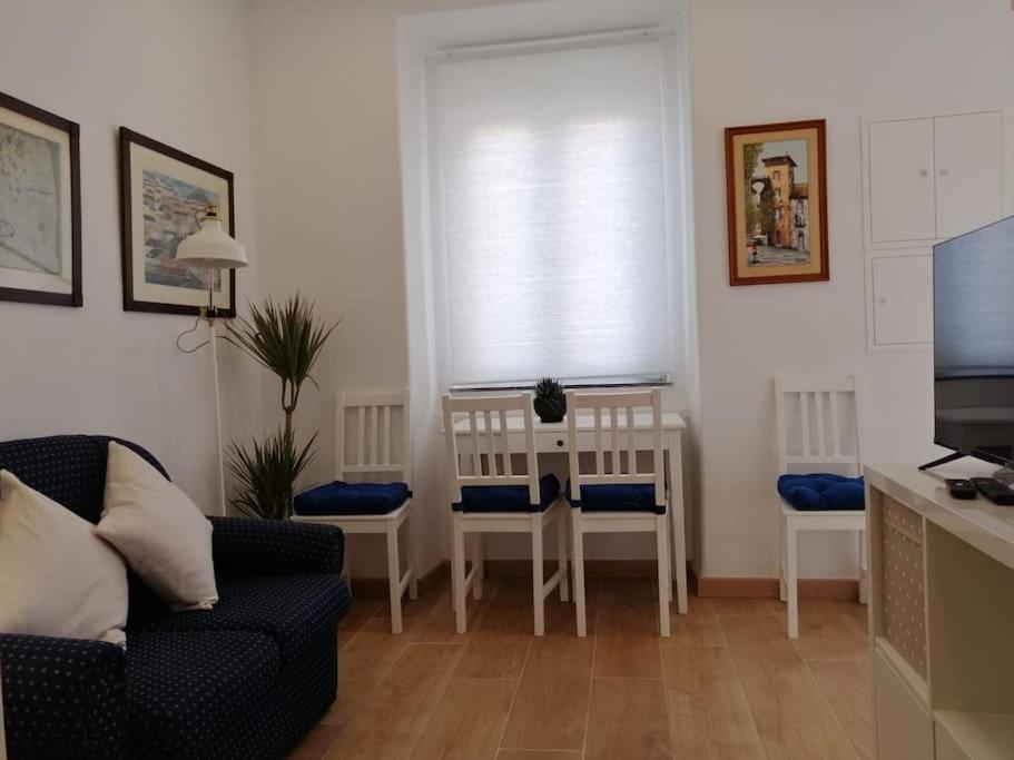 Casa Da Praia Da Poca - Apartamento Tulipa Estoril Bagian luar foto